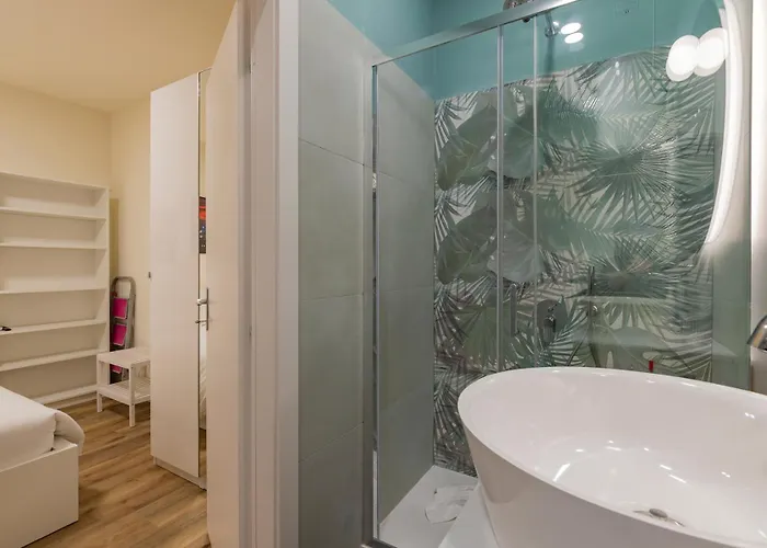 I Host - Pomponazzi Iris *