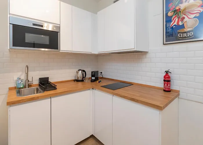 I Host - Pomponazzi Iris Lejlighed