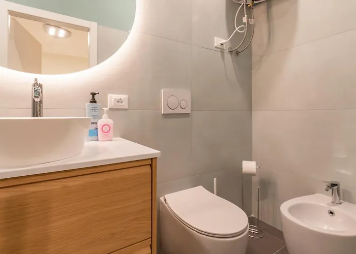 I Host - Pomponazzi Iris Apartament